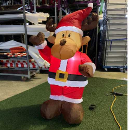Opblaasfiguur - Rendier met kerstkostuum 135cm
