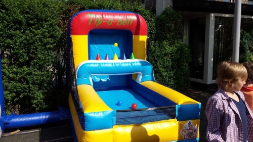 Zwevendebalspel opblaasbaar