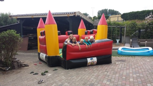 Springkussen Kasteel (rood/geel)