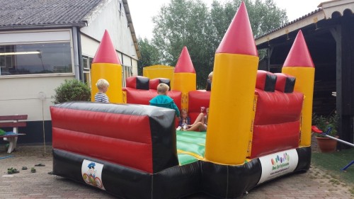 Springkussen Kasteel (rood/geel)